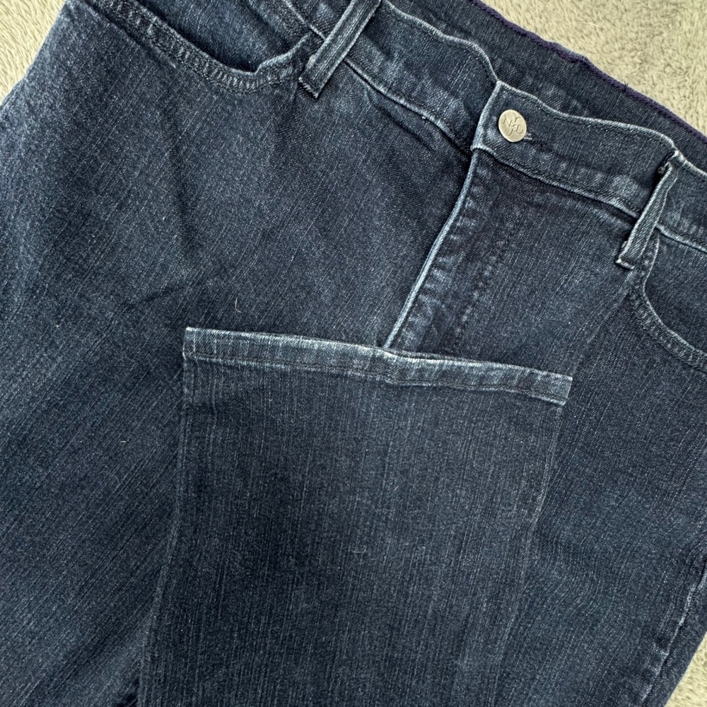 NYDJ Straight Leg Jeans Dark Wash Women‎ Size 18 Petites